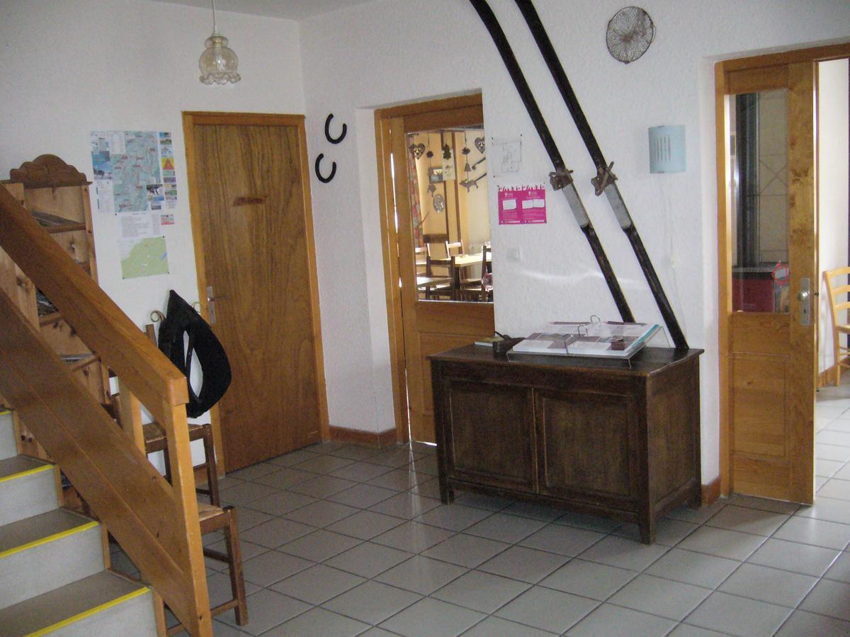 Hotel Auberge Du Grand Git La Chaux Neuve Екстериор снимка